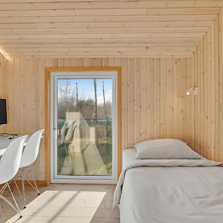 4 Bedroom Beautiful In *