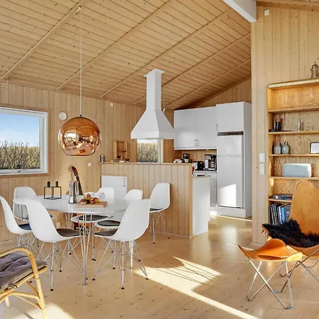 度假居 4 Bedroom Beautiful In *