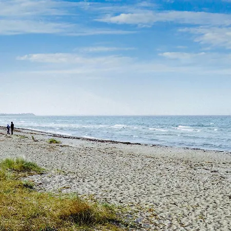 4 Bedroom Beautiful In 度假居 *