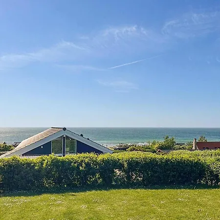 4 Bedroom Beautiful In 펜션 *